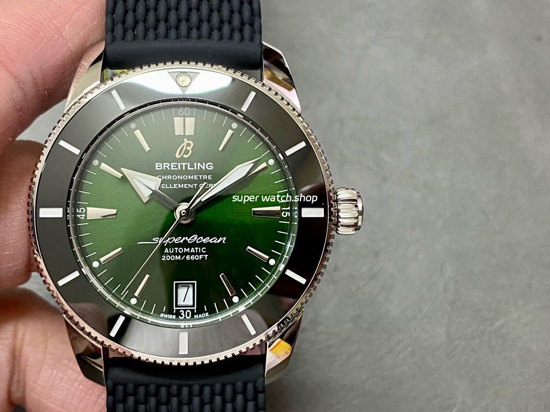 BLS-Factory-Breitling-Superocean-Heritage-42-LAB2010121L1S1-42mm-Steel-Rubber-Strap-Green-D-7.jpg BLS Factory Breitling Superocean Heritage 42 LAB2010121L1S1 42mm Steel Rubber Strap Green Dial - Image 1