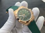 MKF Factory Vacheron Constantin Overseas Dual Time 7920V210R-B965 Rubber Strap Rose Gold Green Dial - Image 2