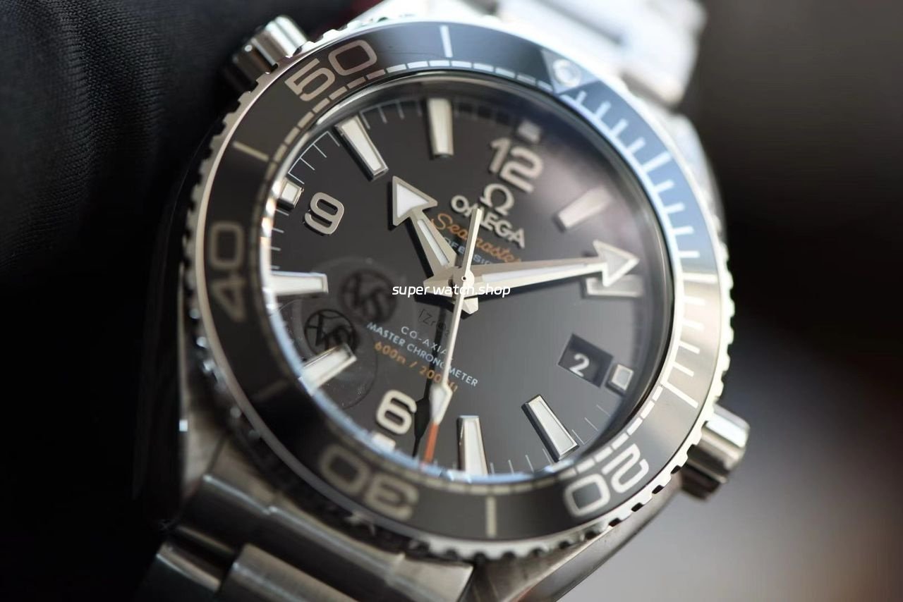 VS-Factory-Omega-Seamaster-Planet-Ocean-215.30.40.20.01.001-39.5mm-Full-Steel-Black-Dial-8.jpg VS Factory Omega Seamaster Planet Ocean 215.30.40.20.01.001 39.5mm Full Steel Black Dial - Image 1