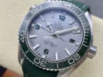 VS Factory Omega Seamaster Planet Ocean 215.32.44.21.06.001 43.5mm Green Rubber Strap Arabic Numerals Grey Dial - Image 3