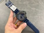 VS Factory Panerai Submersible Quarantaquattro PAM 01232 44mm Carbon Fiber Rubber Strap Blue Dial - Image 4